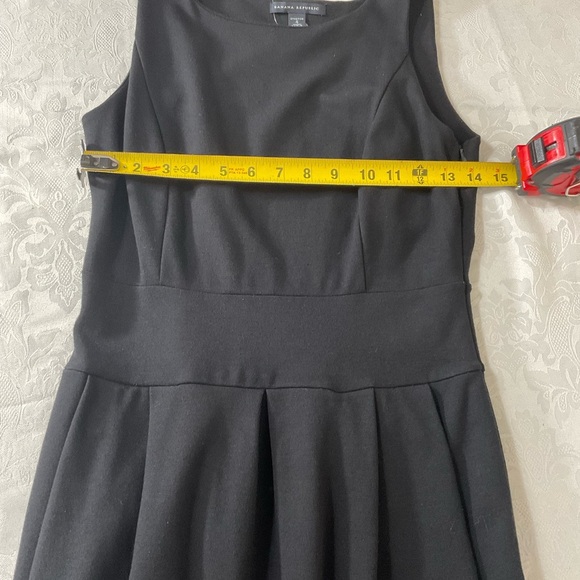 Banana Republic Sleeveless Dress Stretch Black Side Zip Women’s Size 4 NWOT - Picture 5 of 10